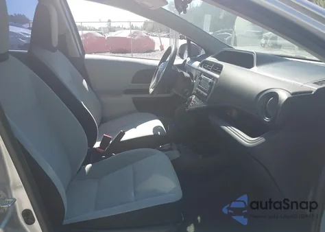 2013 Toyota Prius C One from USA, damaged, VIN JTDKDTB33D1042720